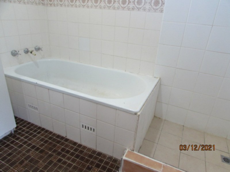 20 Elouera Cres, Woodbine NSW 2560