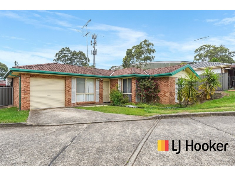 1/6 Allard Place, Ingleburn NSW 2565
