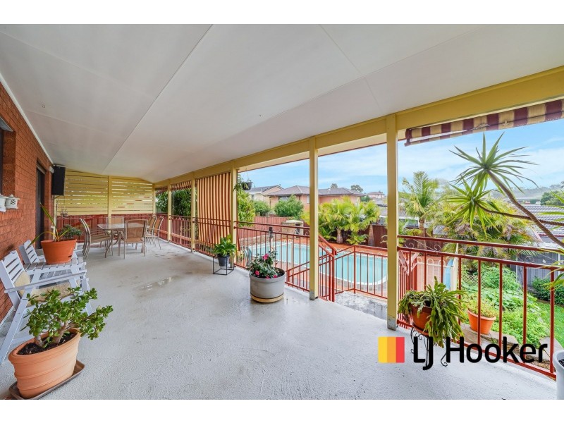 10 Arkansas Place, Kearns NSW 2558