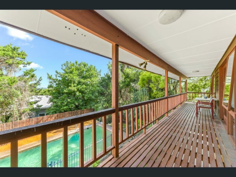 63 Raymond Avenue, Campbelltown NSW 2560