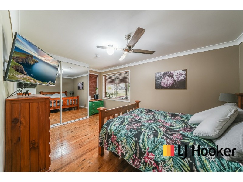 45 Lillyvicks Crescent, Ambarvale NSW 2560