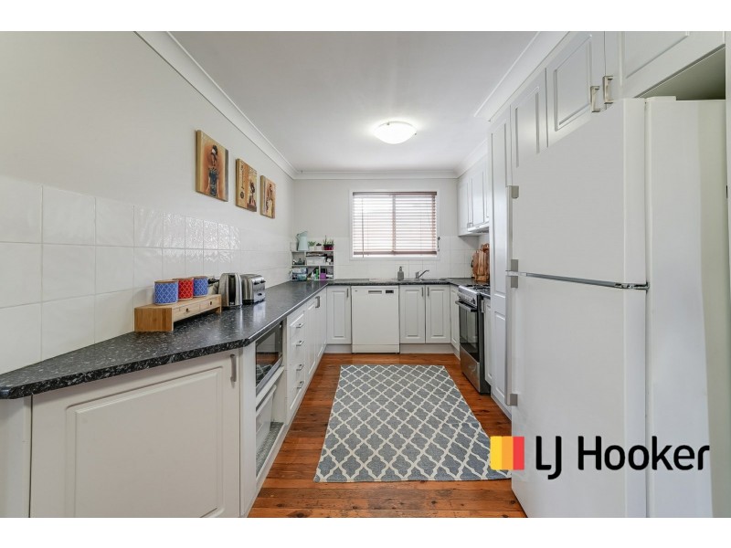 45 Lillyvicks Crescent, Ambarvale NSW 2560