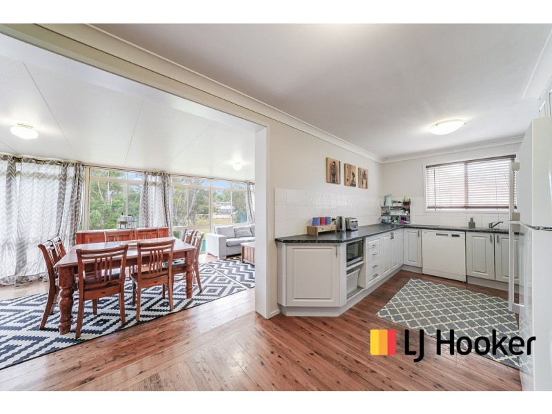 45 Lillyvicks Crescent, Ambarvale NSW 2560