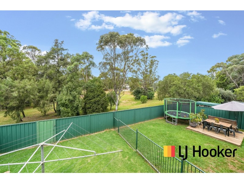 45 Lillyvicks Crescent, Ambarvale NSW 2560