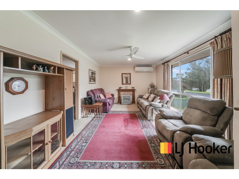 32 Oberon Rd, Ruse NSW 2560