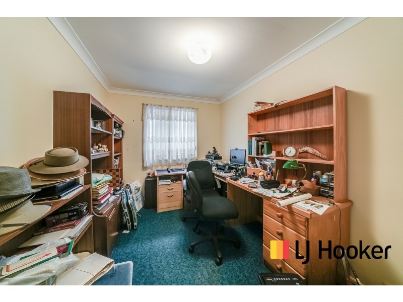 32 Oberon Rd, Ruse NSW 2560