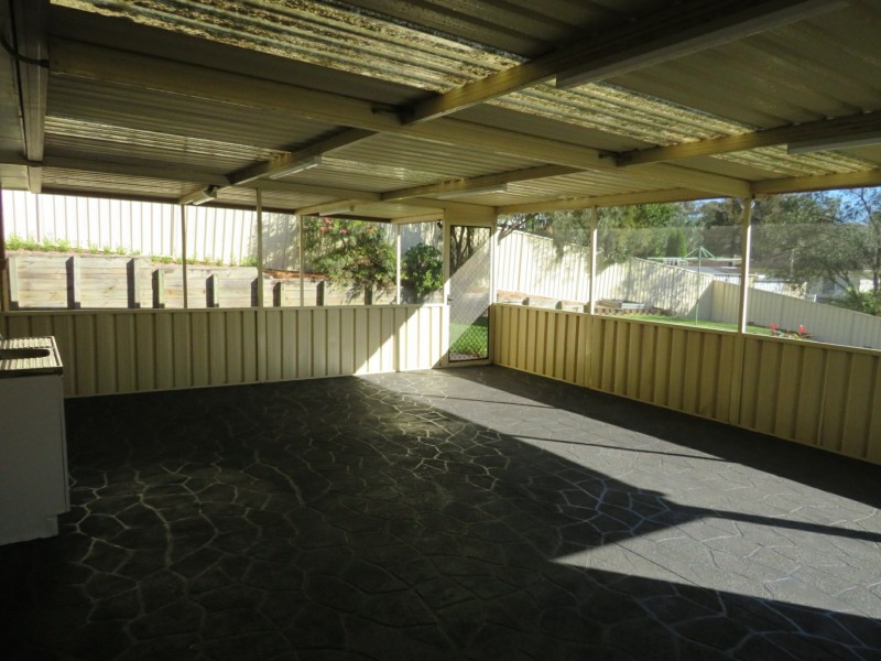 12 Grimwig Crescent, Ambarvale NSW 2560