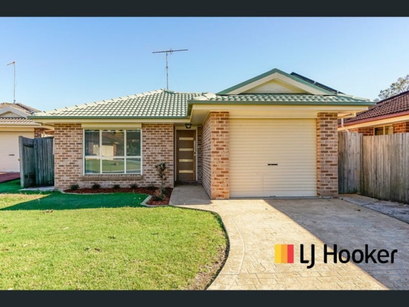 9A Withnell Crescent, St Helens Park NSW 2560