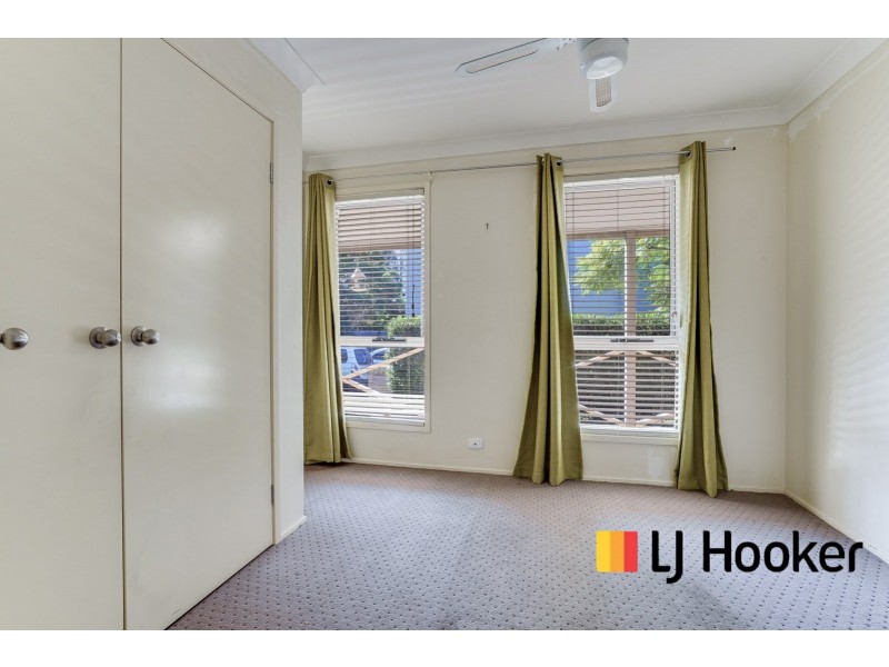 2 Greenwich Walk, Campbelltown NSW 2560