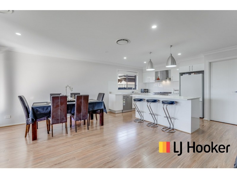 11 Milton Circuit, Oran Park NSW 2570