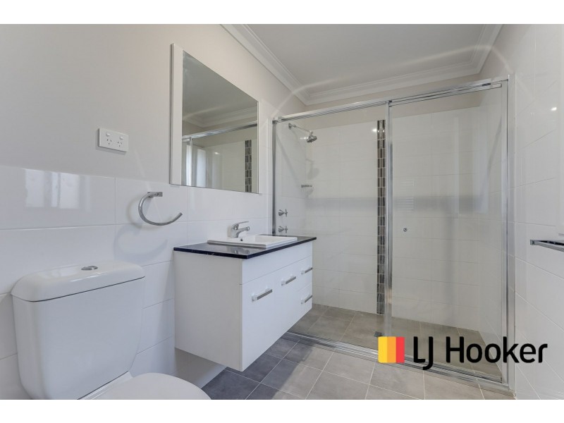 11 Milton Circuit, Oran Park NSW 2570