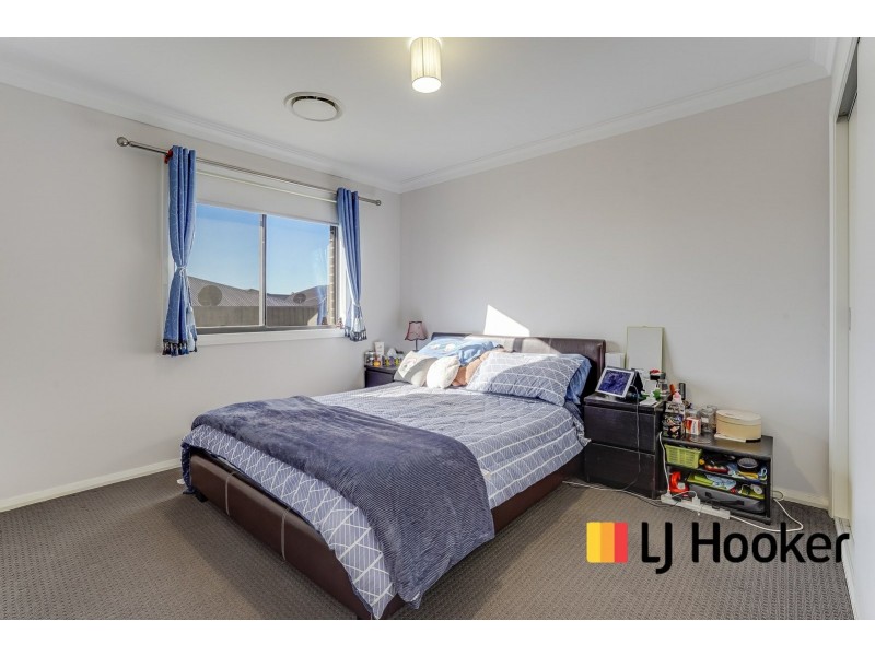 11 Milton Circuit, Oran Park NSW 2570