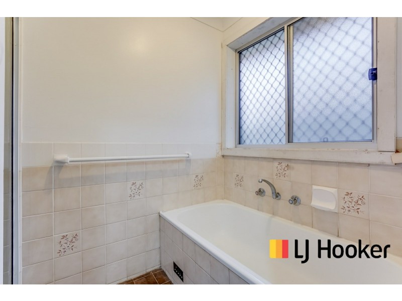103 Potoroo Avenue, St Helens Park NSW 2560