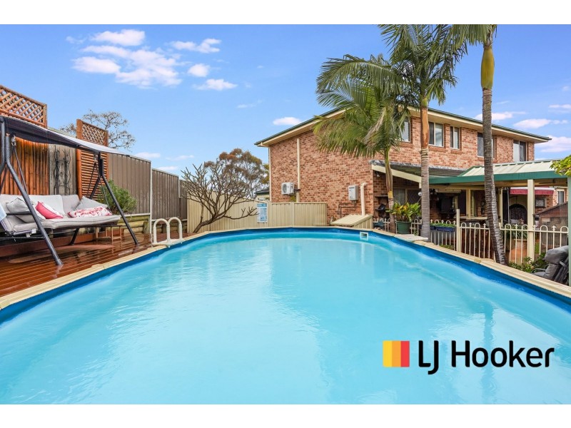 11 Corundum Close, Eagle Vale NSW 2558