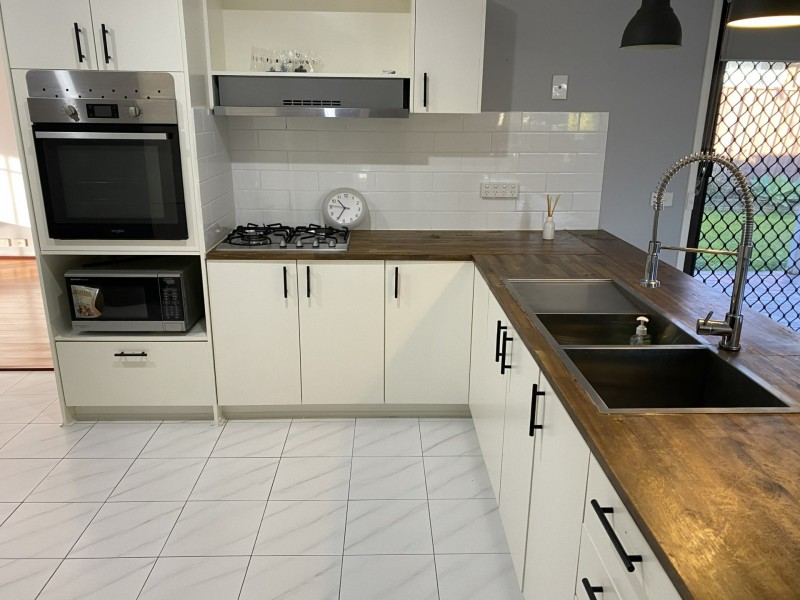 15 Glasgow St, St Andrews NSW 2566
