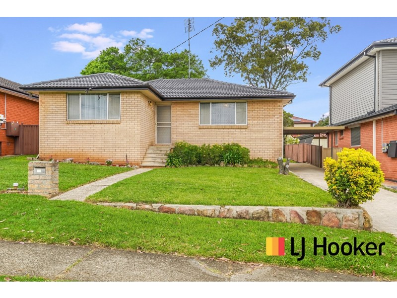 32 Cowper Drive, Camden South NSW 2570