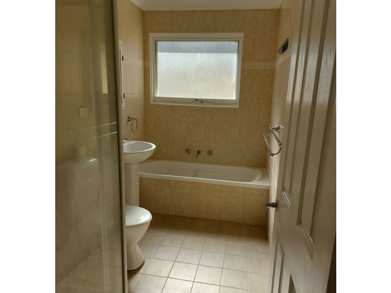 6 Park Row, Bradbury NSW 2560