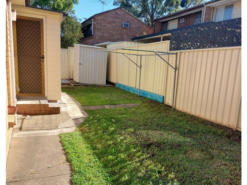 6 Park Row, Bradbury NSW 2560