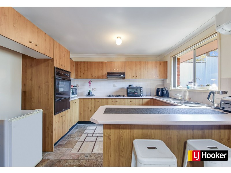 15A Mackenzie Place, Kearns NSW 2558