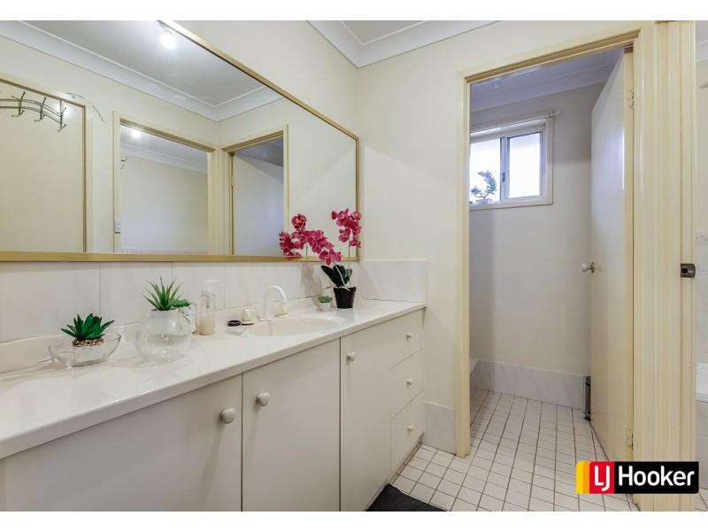 15A Mackenzie Place, Kearns NSW 2558