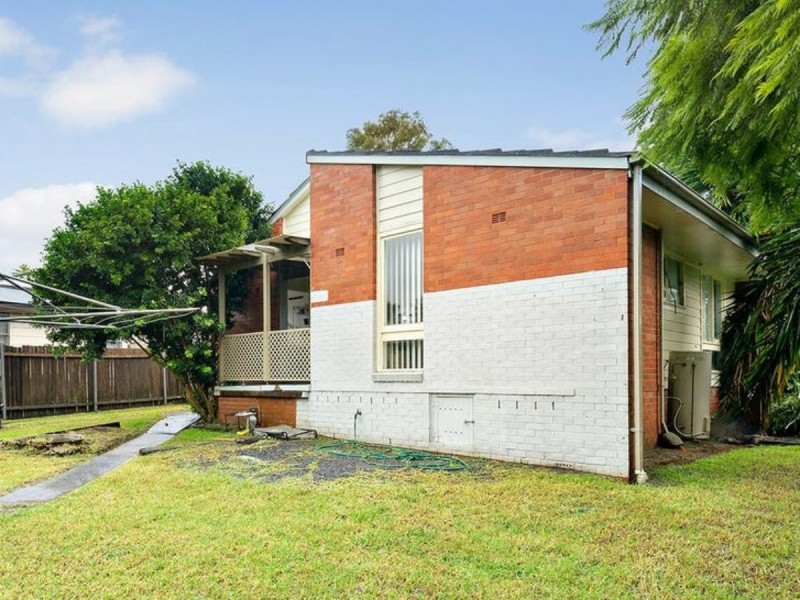 11 Haddon Rig Place, Airds NSW 2560