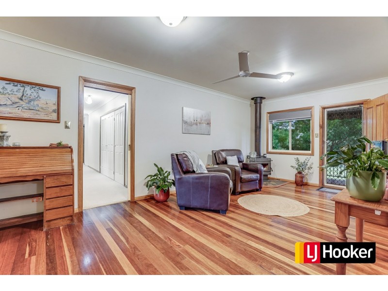 25 Sickles Drive, Grasmere NSW 2570