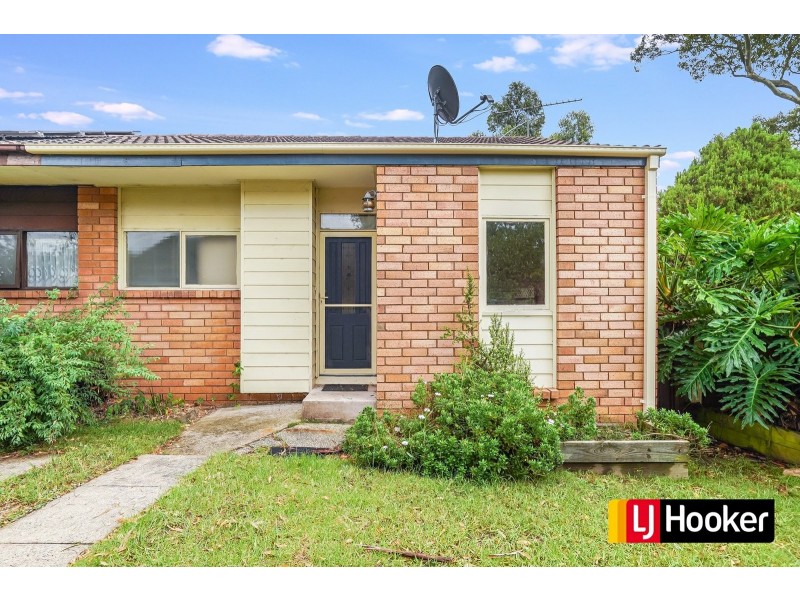 21 Green Lane, Bradbury NSW 2560