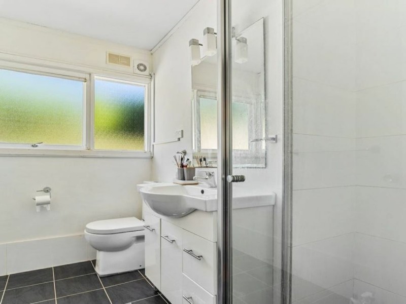 16 Fern Avenue, Bradbury NSW 2560