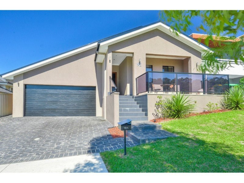 92 Moyengully Avenue, Mount Annan NSW 2567