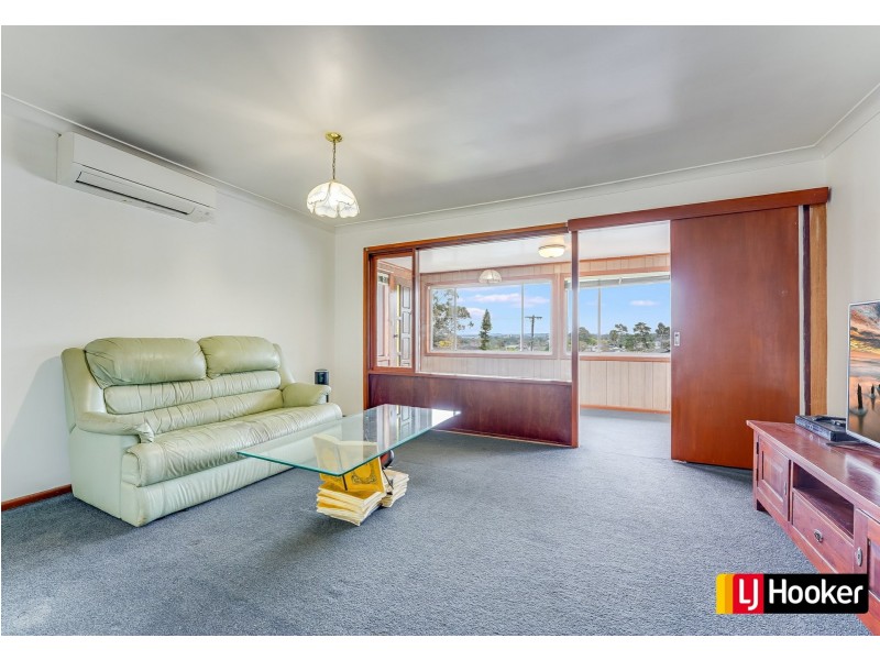 9 Warrigo Street, Sadleir NSW 2168