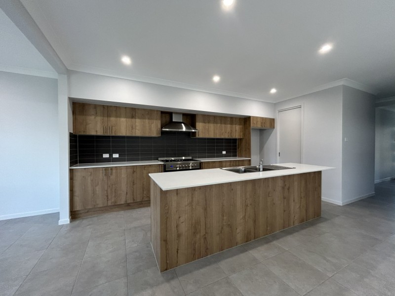 70 Grassbird Avenue, Oran Park NSW 2570