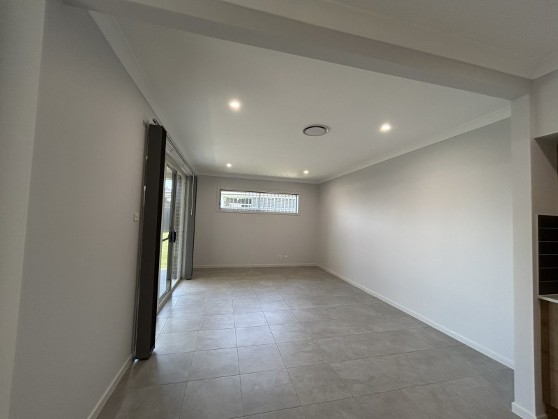 70 Grassbird Avenue, Oran Park NSW 2570