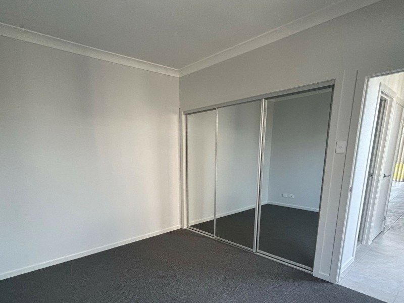 68 Grassbird Avenue, Oran Park NSW 2570
