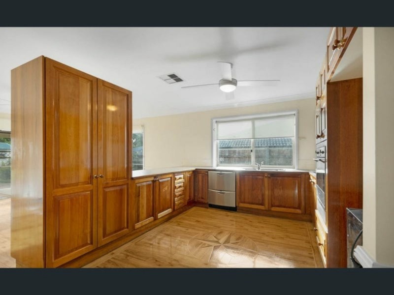 24 Cashmere Drive, Elderslie NSW 2570