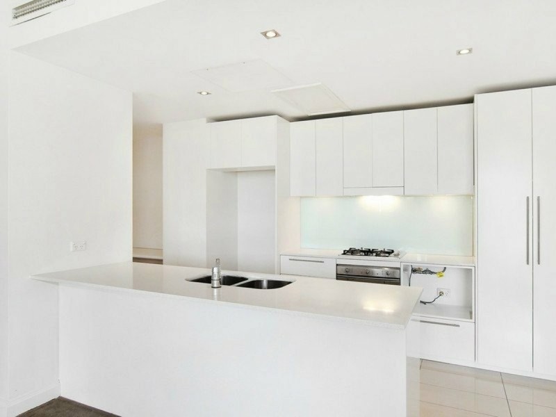 Apartment 102/26 Parkside Crescent, Campbelltown NSW 2560