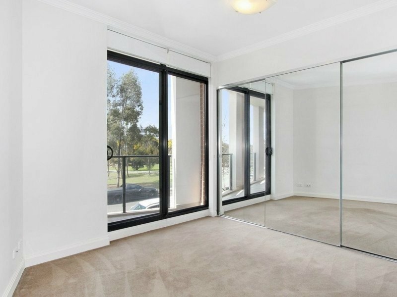 Apartment 102/26 Parkside Crescent, Campbelltown NSW 2560