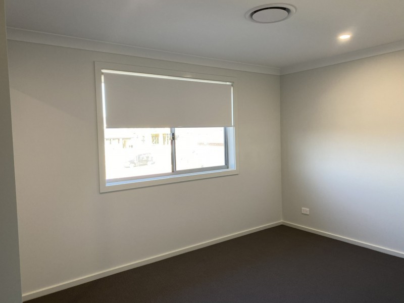 16 Buffalo Road, Oran Park NSW 2570