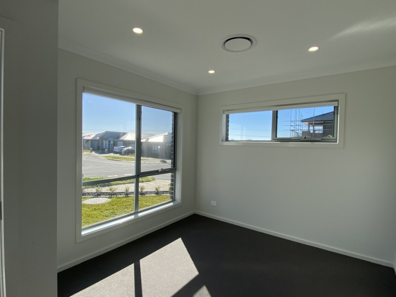 16 Buffalo Road, Oran Park NSW 2570