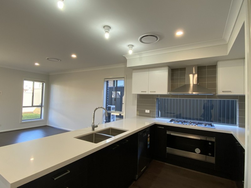 16 Buffalo Road, Oran Park NSW 2570