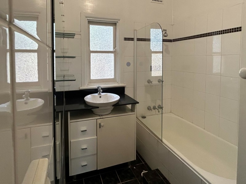 10 Innes Street, Campbelltown NSW 2560