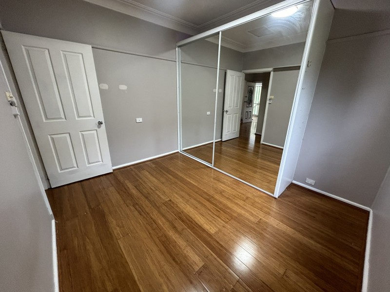 17 Bocking Avenue, Bradbury NSW 2560