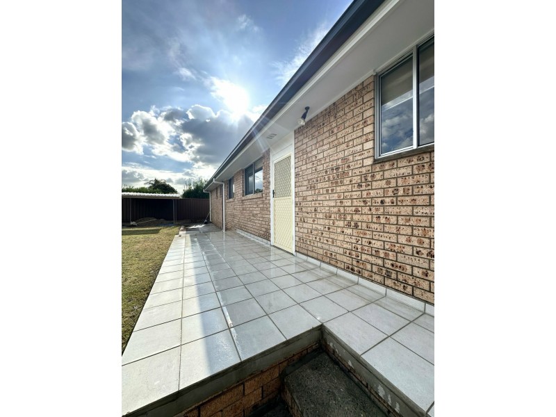 32 Fraser Street, Macquarie Fields NSW 2564