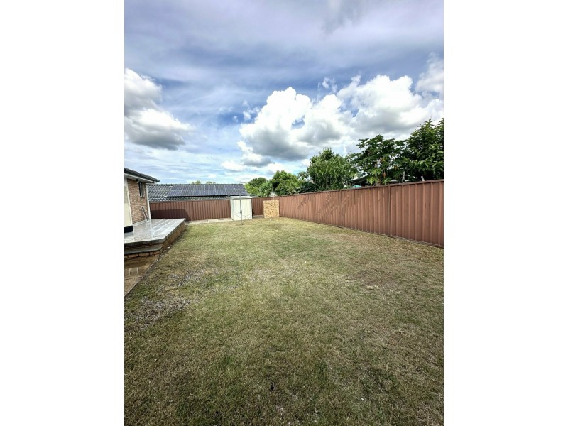 32 Fraser Street, Macquarie Fields NSW 2564