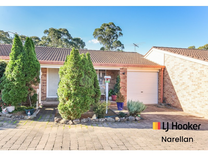 2/11 Fuchsia Crescent, Macquarie Fields NSW 2564