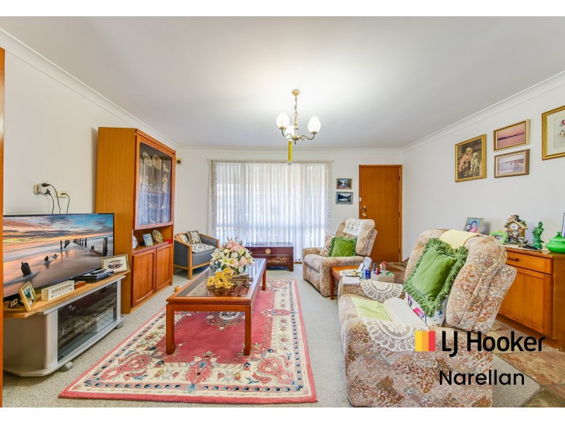 2/11 Fuchsia Crescent, Macquarie Fields NSW 2564