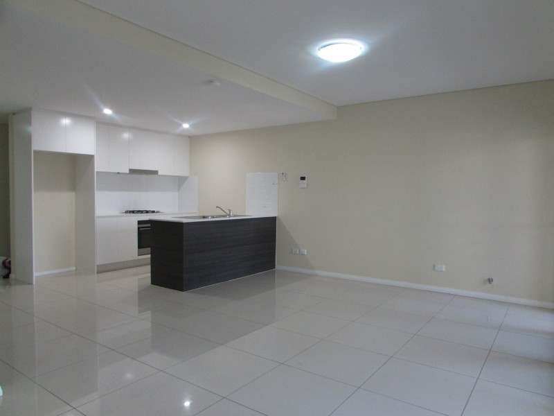 69/2-10 Tyler Street, Campbelltown NSW 2560