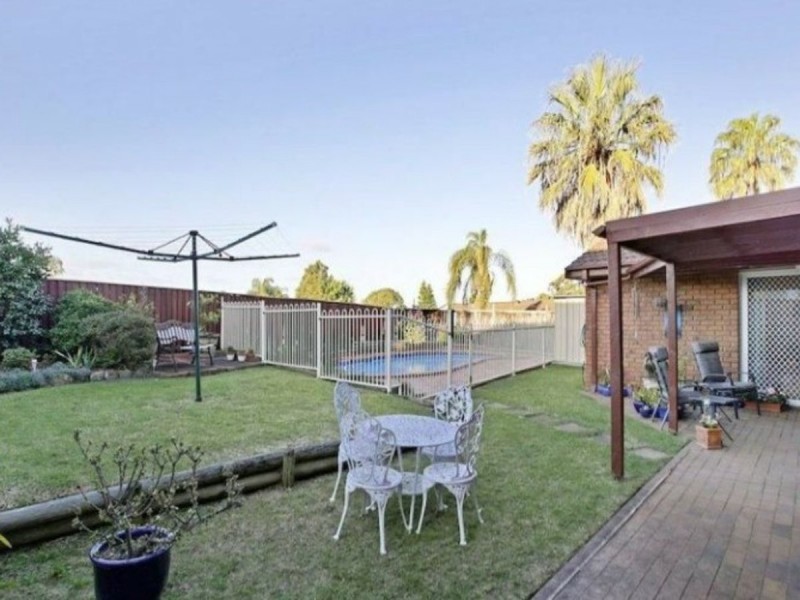 19 Starfighter Avenue, Raby NSW 2566