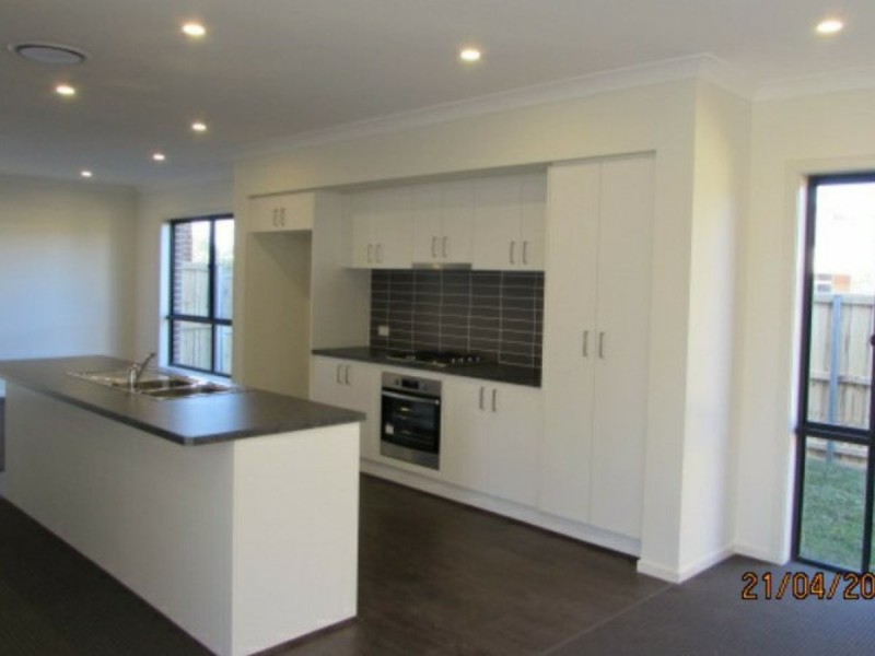 1 Knox Street, Campbelltown NSW 2560