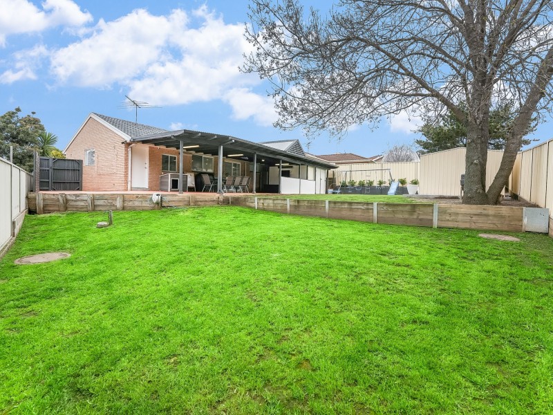 40 Cornelian Avenue, Eagle Vale NSW 2558