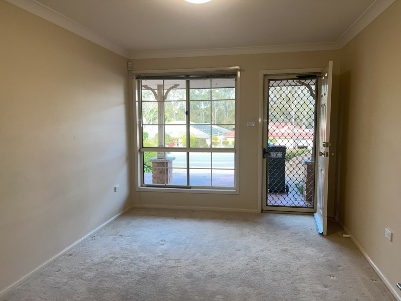10 The Kraal Drive, Blair Athol NSW 2560